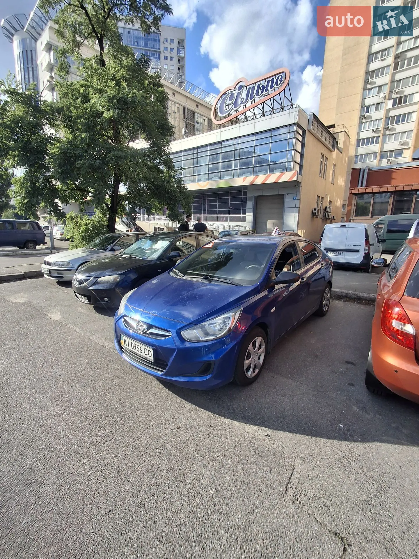 2011 Hyundai Accent - мініатюра 4