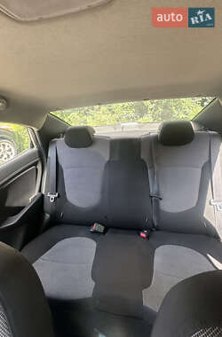 Седан Hyundai Accent 2012 в 