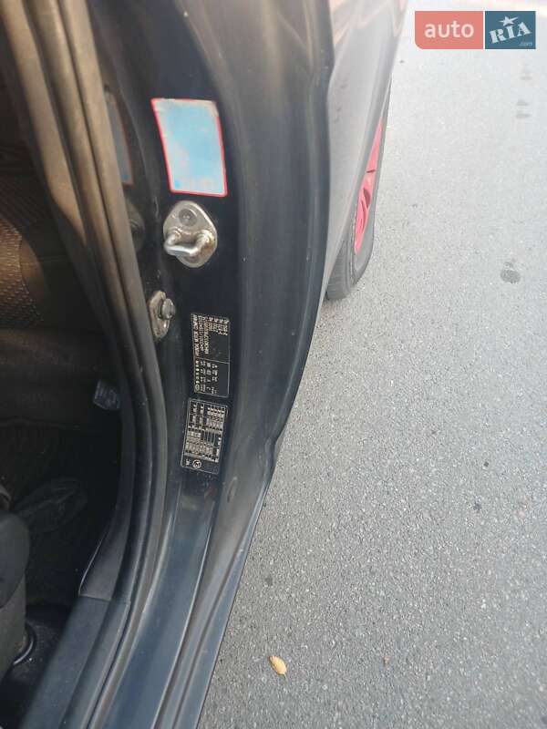 Хетчбек Hyundai Accent 2008 в Києві фото 3 Хетчбек Hyundai Accent 2008 в Києві