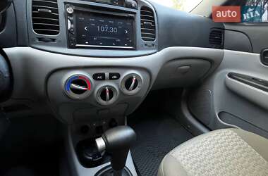Седан Hyundai Accent 2008 в 