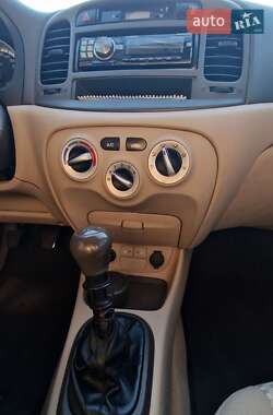 Седан Hyundai Accent 2008 в Києві