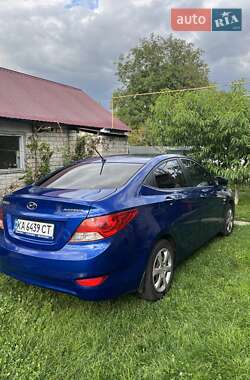 Седан Hyundai Accent 2011 в Киеве
