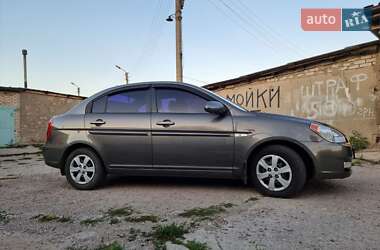 Седан Hyundai Accent 2008 в 