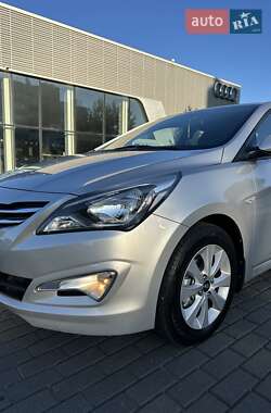 Седан Hyundai Accent 2016 в 