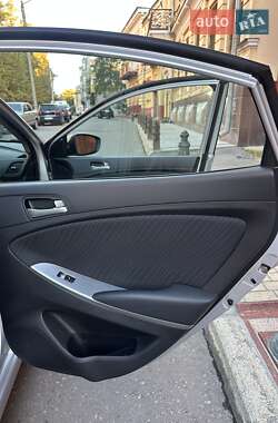 Седан Hyundai Accent 2016 в 