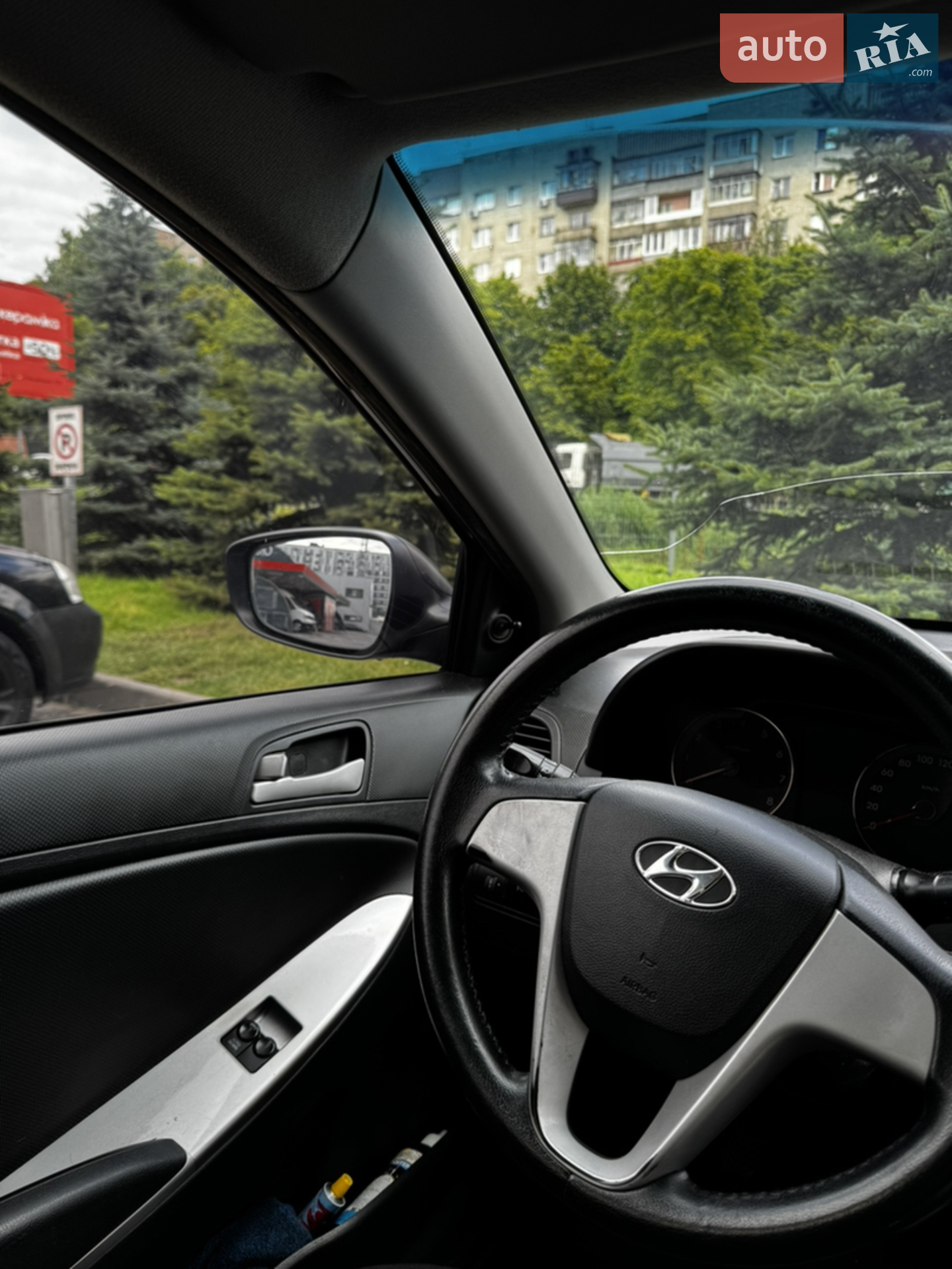 2012 Hyundai Accent - мініатюра 14