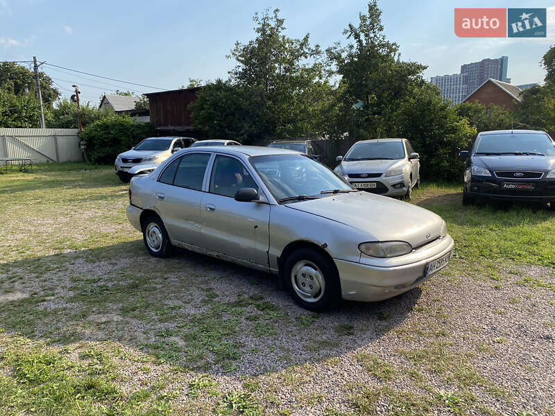 Hyundai Accent 1995