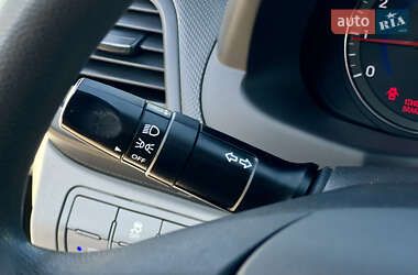 Седан Hyundai Accent 2016 в 