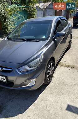 Седан Hyundai Accent 2012 в Черноморске