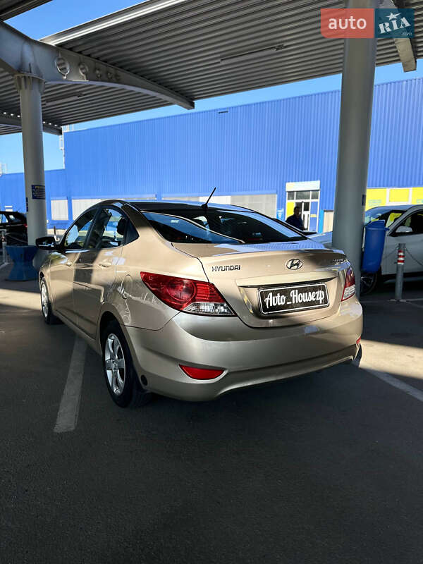 Седан Hyundai Accent 2012 в Запоріжжі