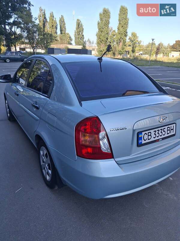 Седан Hyundai Accent 2008 в Чернигове