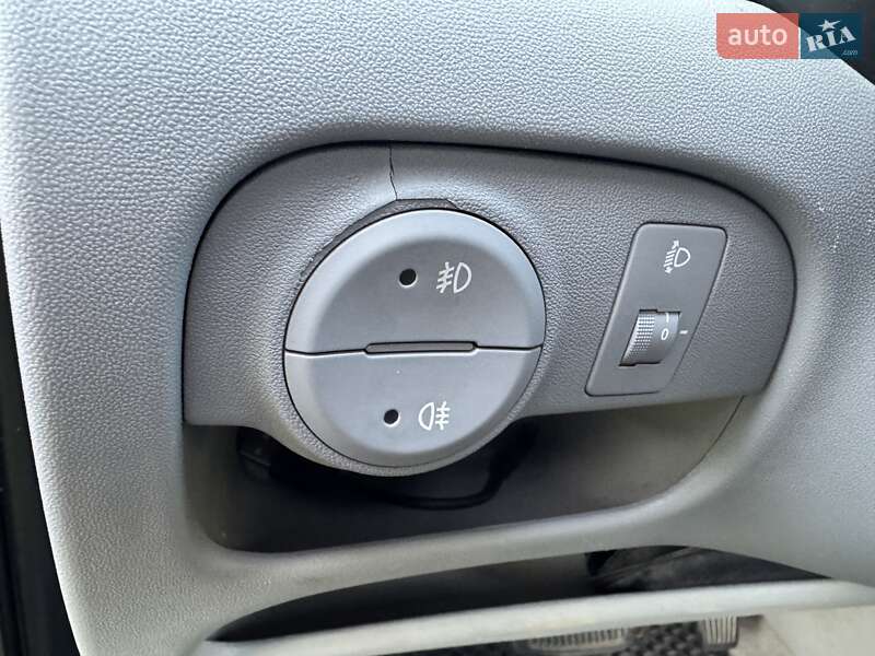 Седан Hyundai Accent 2008 в Києві