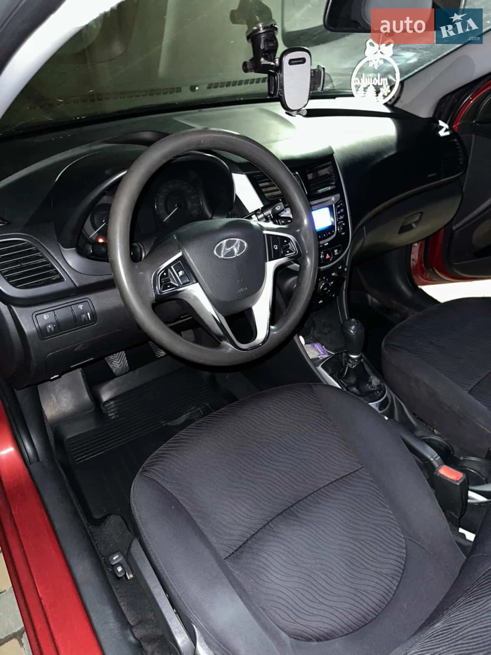 2013 Hyundai Accent - мініатюра 23