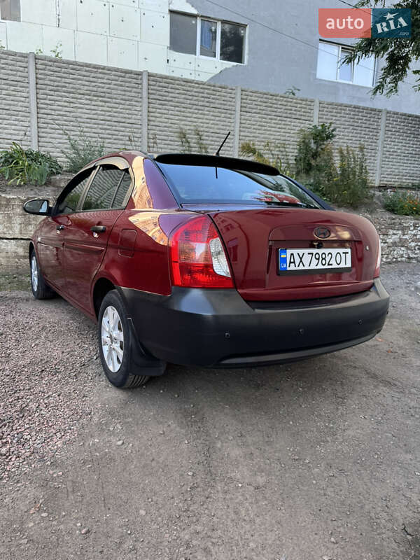 Седан Hyundai Accent 2007 в Харькове