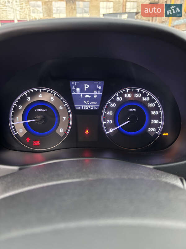 Седан Hyundai Accent 2012 в Киеве