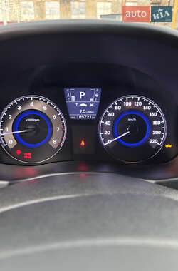 Седан Hyundai Accent 2012 в 