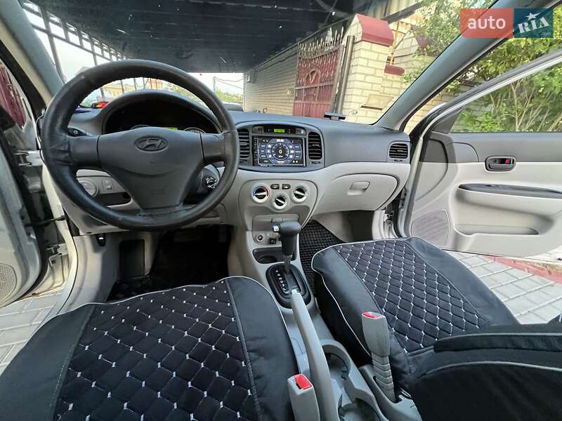 Седан Hyundai Accent 2008 в Кропивницком
