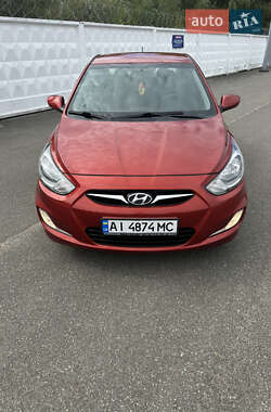 Седан Hyundai Accent 2012 в Киеве