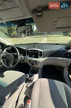 Седан Hyundai Accent 2008 в 