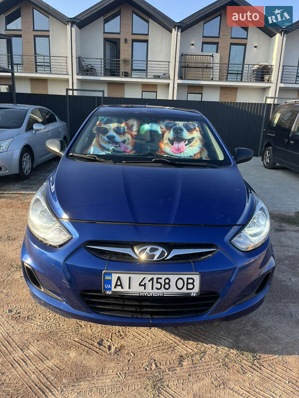 Седан Hyundai Accent 2011 в 