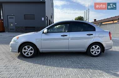 Седан Hyundai Accent 2008 в Киеве
