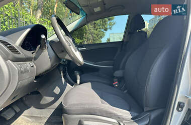 Седан Hyundai Accent 2012 в 