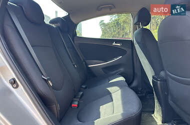 Седан Hyundai Accent 2012 в 