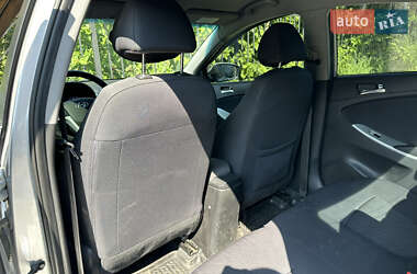 Седан Hyundai Accent 2012 в 