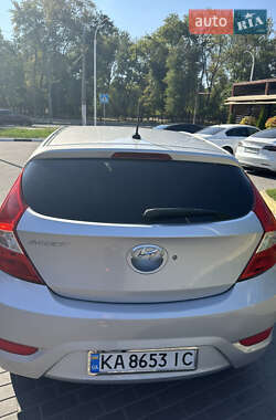Хэтчбек Hyundai Accent 2017 в 