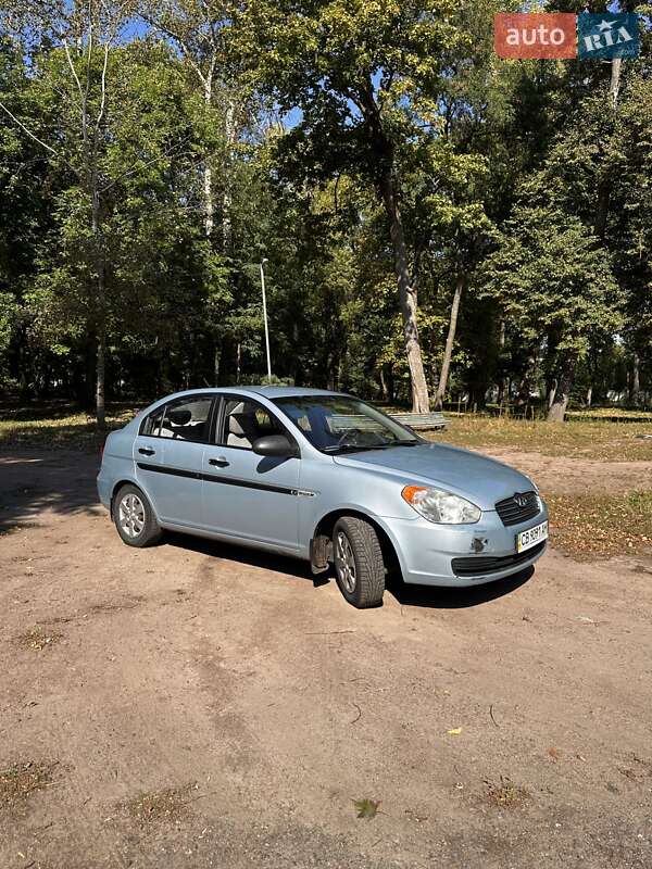 Седан Hyundai Accent 2008 в Чернигове