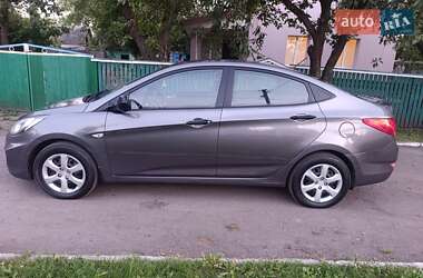Седан Hyundai Accent 2011 в Киеве