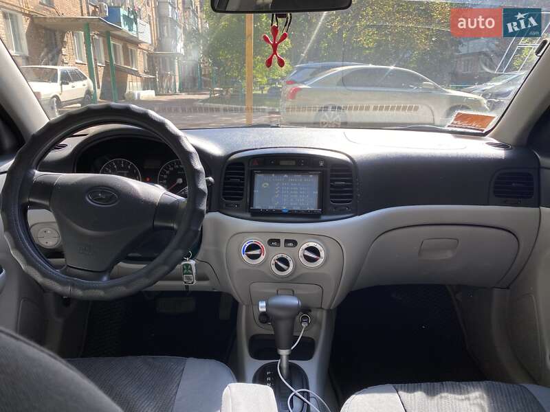 Седан Hyundai Accent 2008 в Иршанске