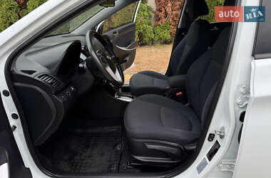 Седан Hyundai Accent 2012 в 