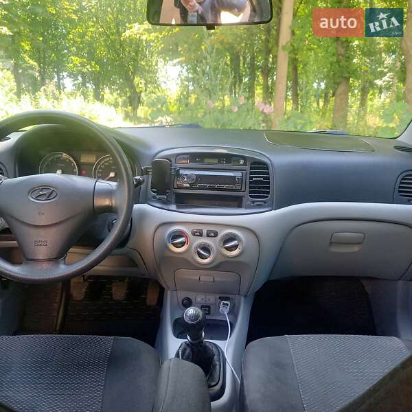 Седан Hyundai Accent 2008 в 
