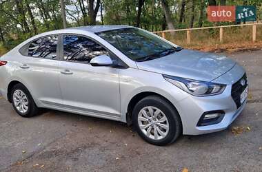 Седан Hyundai Accent 2017 в 