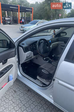 Седан Hyundai Accent 2008 в 