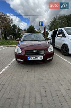 Седан Hyundai Accent 2010 в Ровно