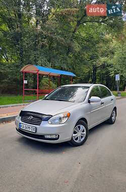 Седан Hyundai Accent 2008 в Киеве