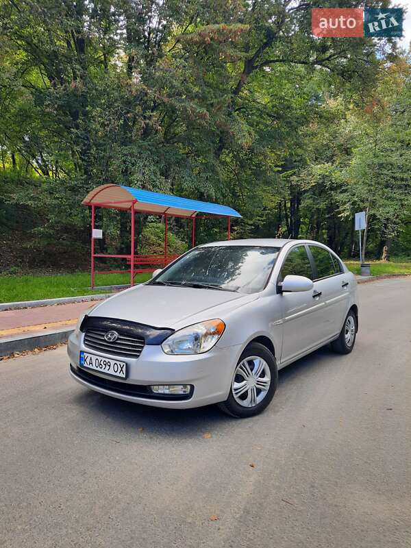 Hyundai Accent 2008