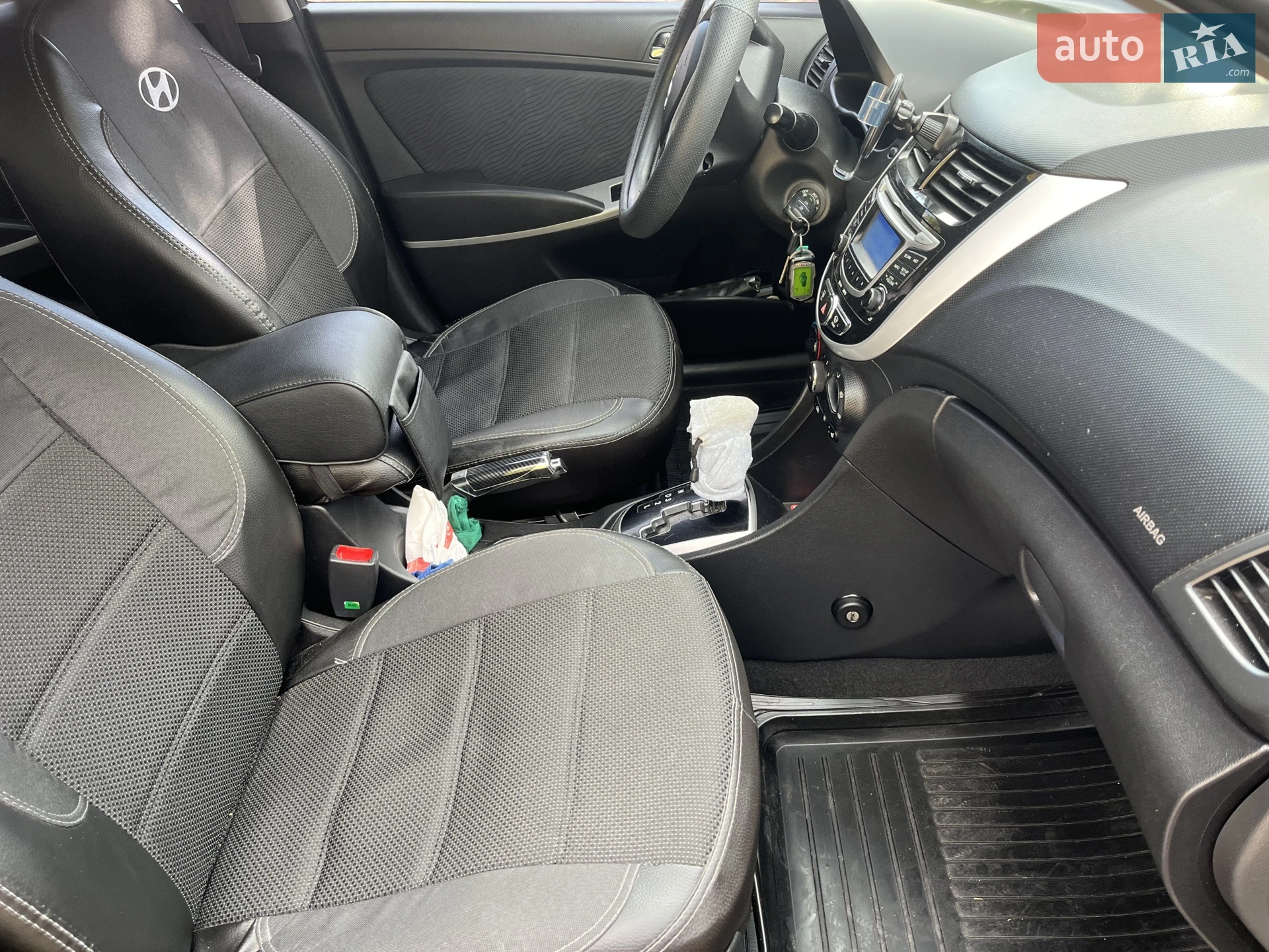 2012 Hyundai Accent - мініатюра 8
