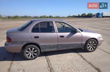 Седан Hyundai Accent 1994 в 