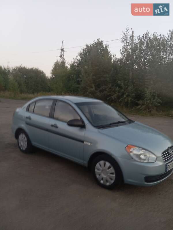Седан Hyundai Accent 2008 в Львове