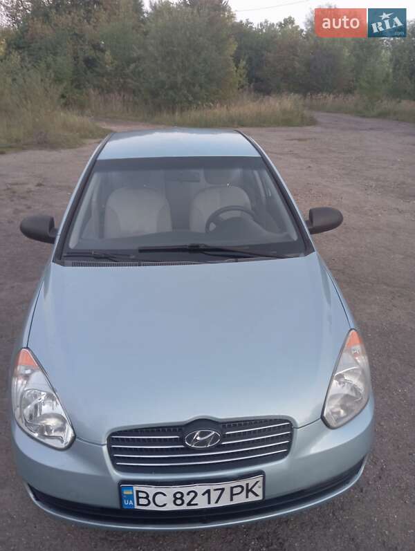 Седан Hyundai Accent 2008 в Львове