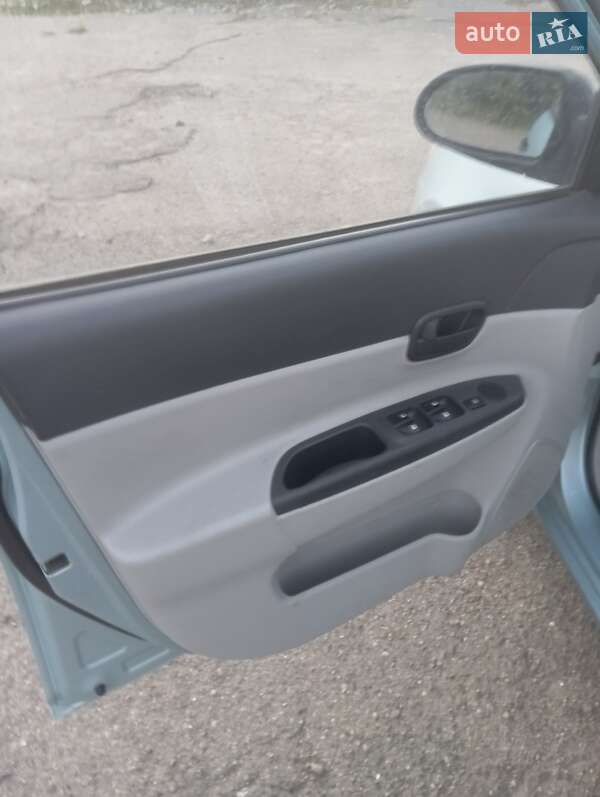 Седан Hyundai Accent 2008 в Львове