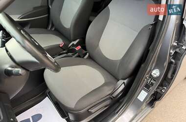 Седан Hyundai Accent 2013 в 
