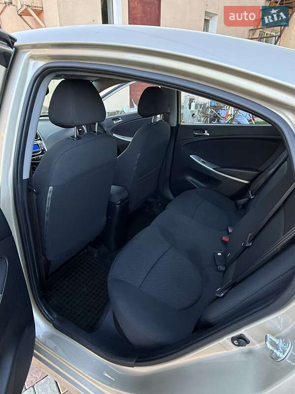 Седан Hyundai Accent 2013 в Одесі фото 4 Седан Hyundai Accent 2013 в Одесі