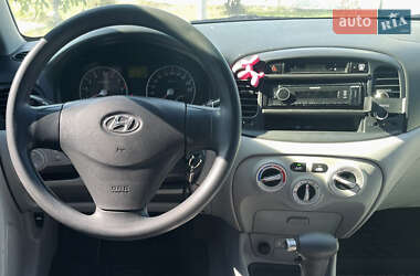 Седан Hyundai Accent 2008 в 