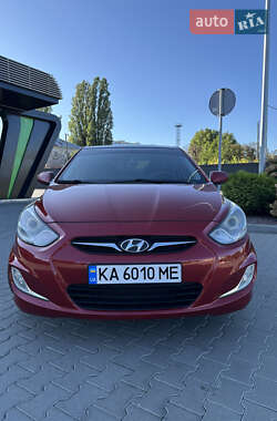 Седан Hyundai Accent 2012 в 