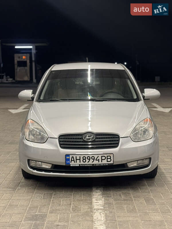 Седан Hyundai Accent 2008 в Дніпрі