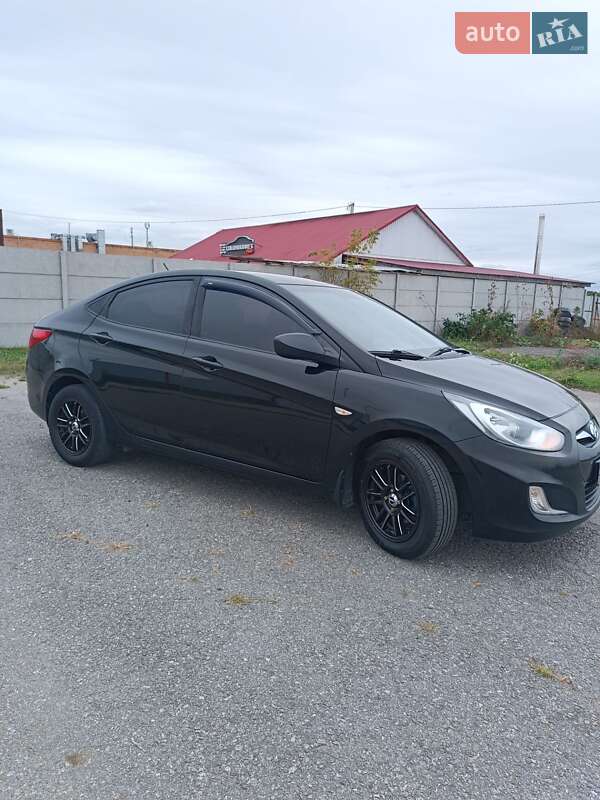 Седан Hyundai Accent 2013 в Виннице фото 12 Седан Hyundai Accent 2013 в Виннице